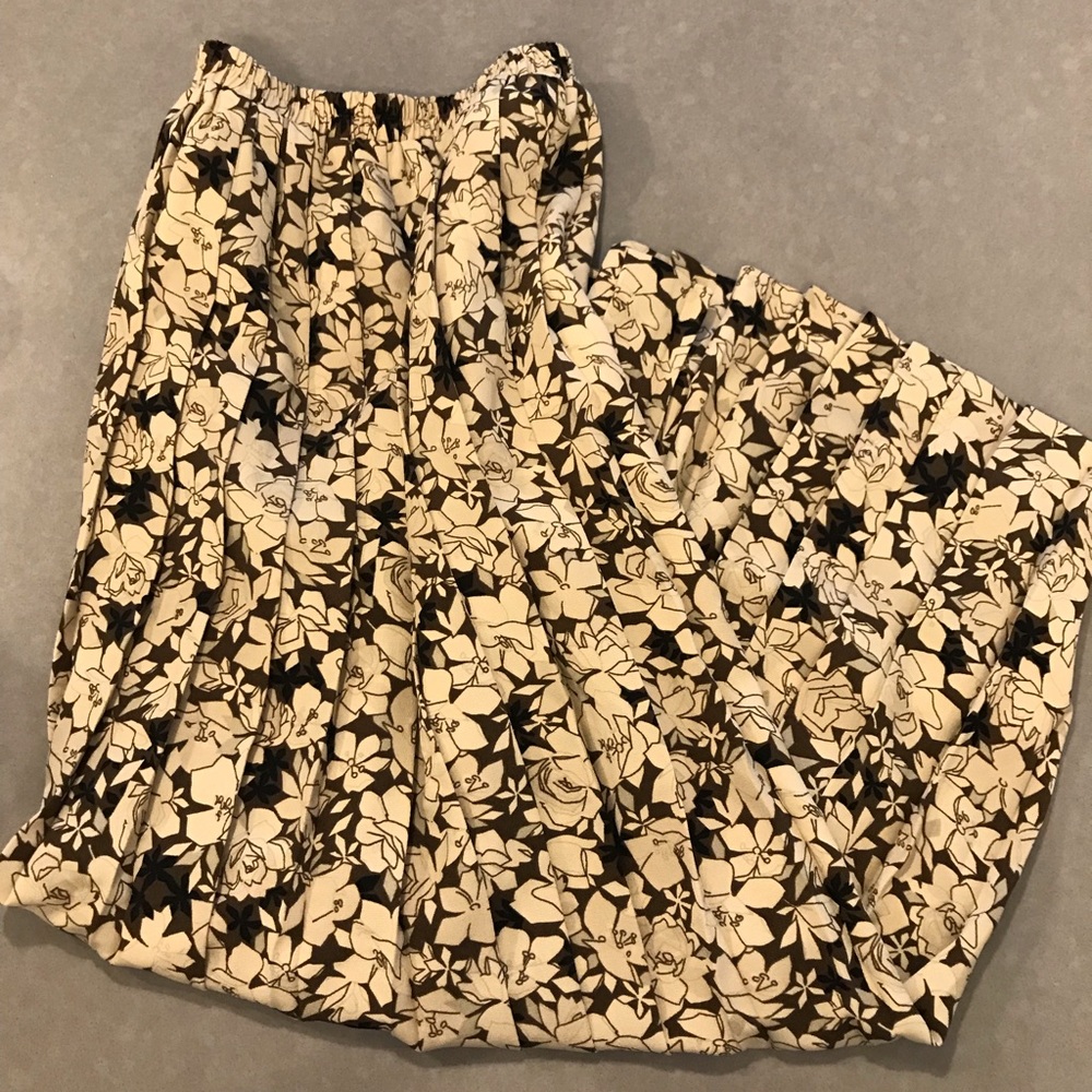 ❄️ 3/$20 ❄️ Vintage Skirt Brown Elegant Sz 10!